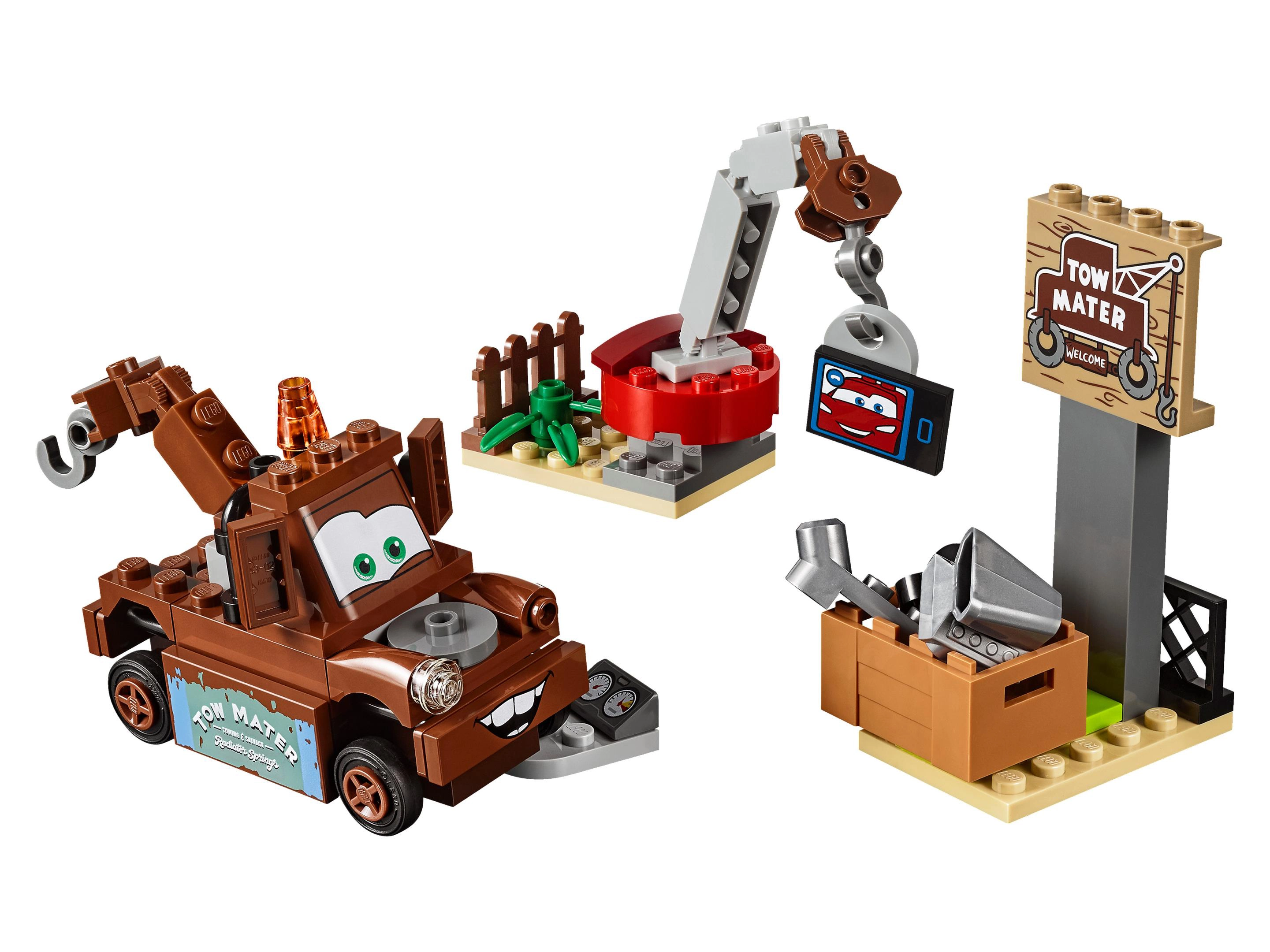 LEGO 10733 Mater's Junkyard