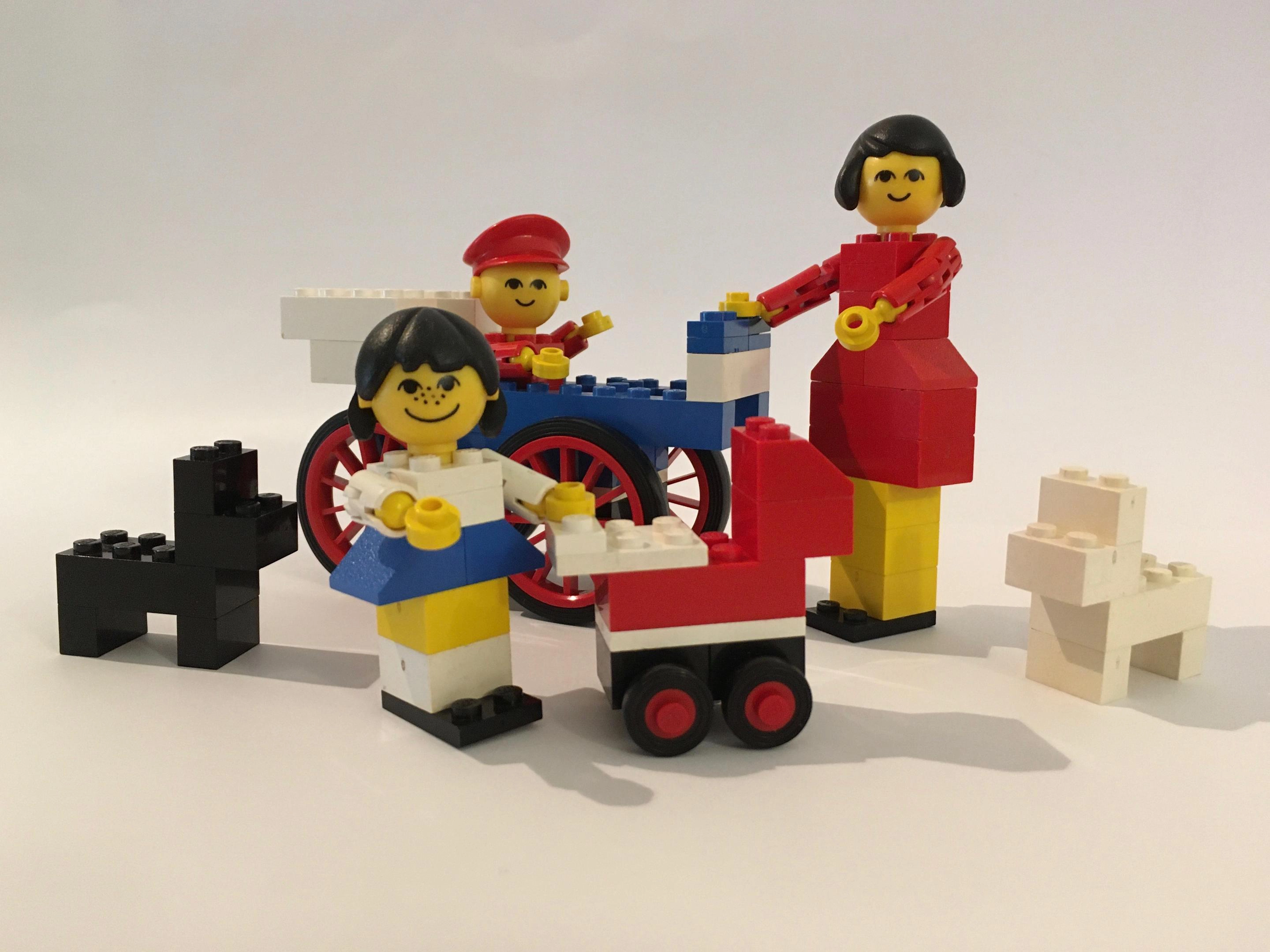 LEGO 254 Family