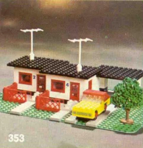 LEGO 353 Terrace House with Car and Garage