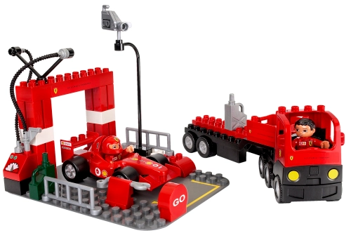 LEGO 4694 Ferrari F1 Racing Team