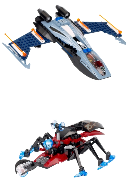 LEGO 4745 Blue Eagle vs. Snow Crawler