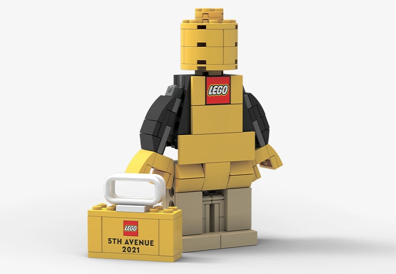 LEGO 6384214 New York 5th Avenue Brand Store Opening Associate Figure