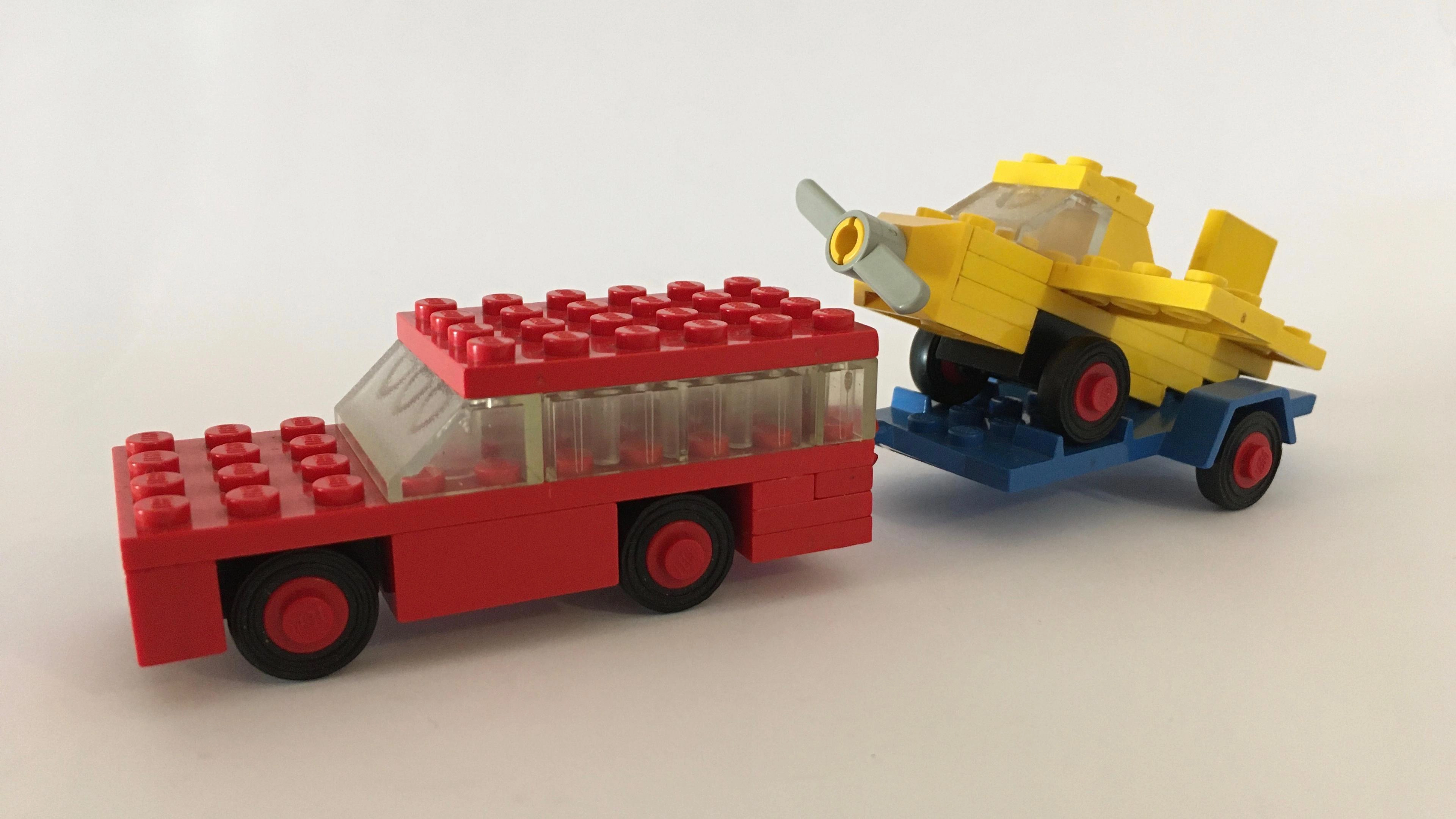 LEGO 660 Car with Plane Transporter