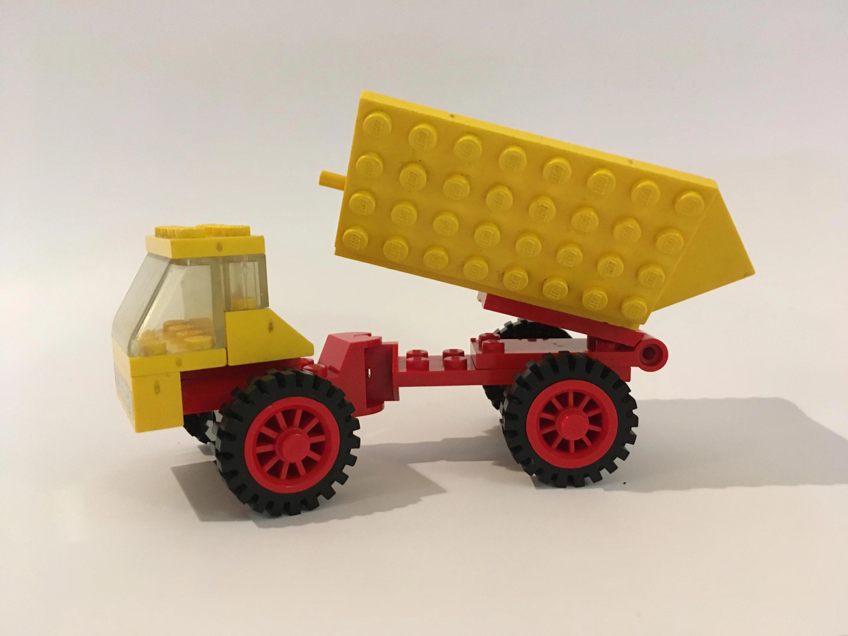 LEGO 662 Dumper Lorry