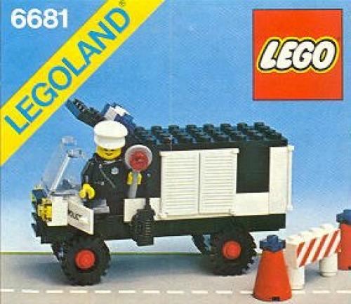 LEGO 6681 Police Van