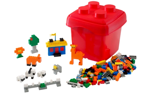 LEGO 7831 Make-Believe Bucket