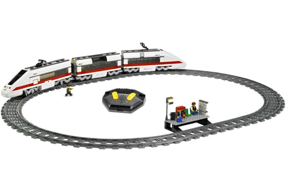 LEGO 7897 Passenger Train