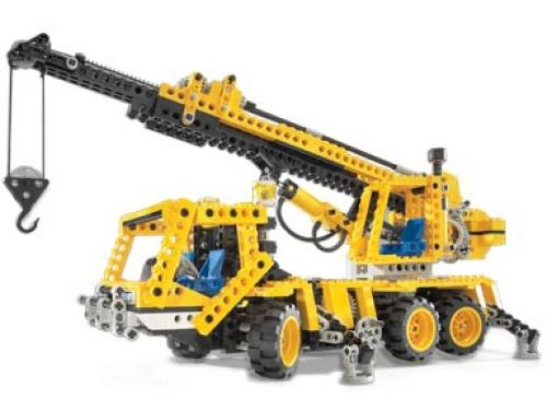 LEGO 8438 Pneumatic Crane Truck