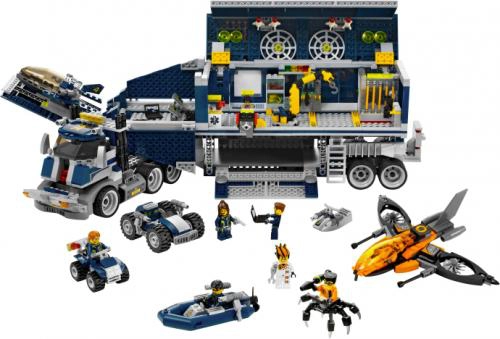 LEGO 8635 Mission 6: Mobile Command Center