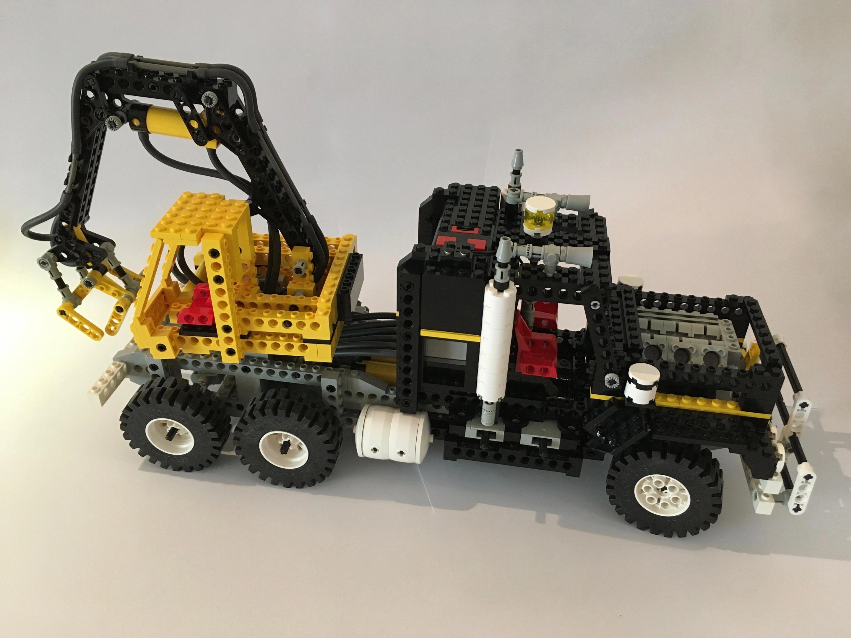 LEGO 8868 Airtech Claw Rig