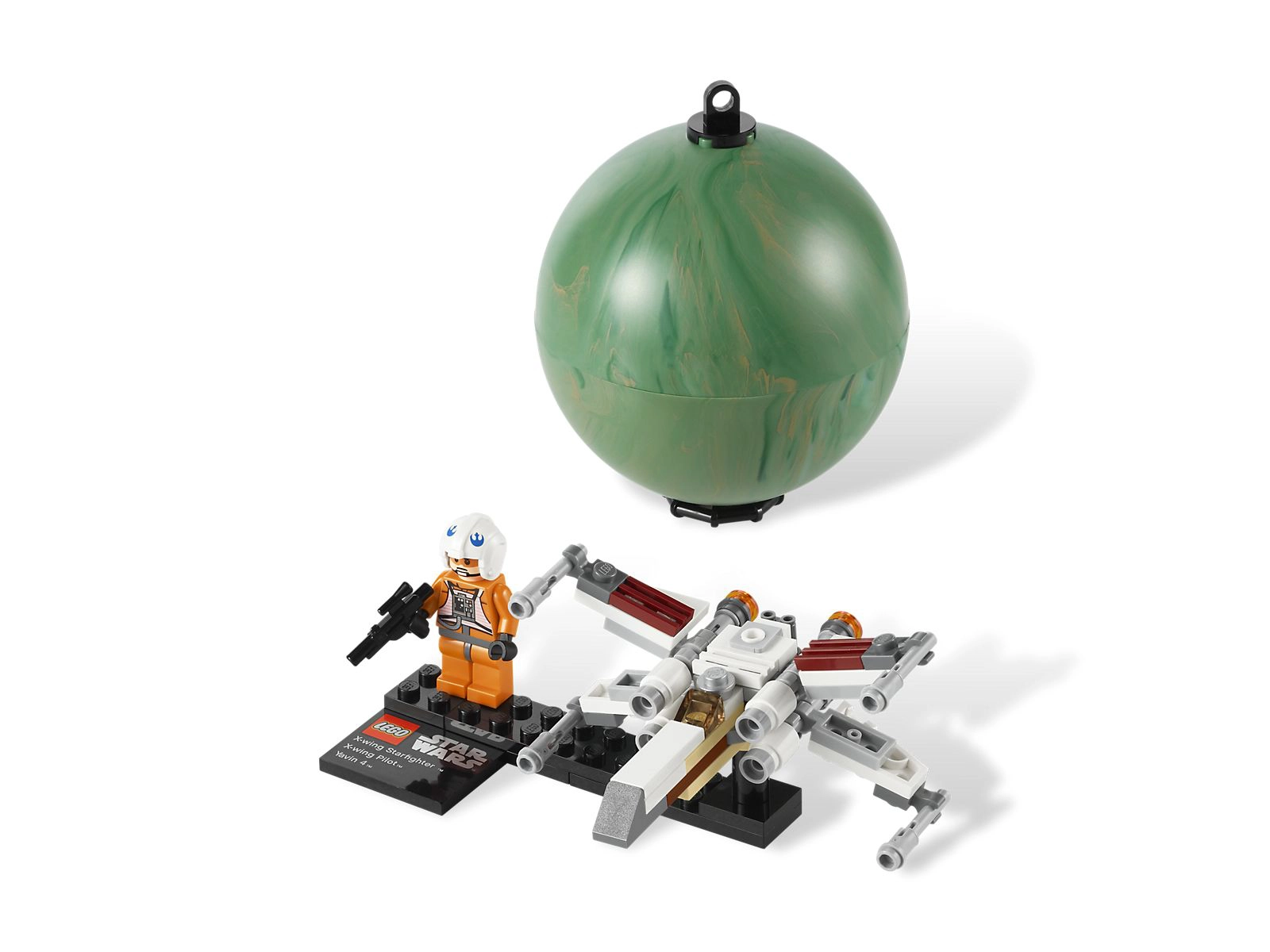 LEGO 9677 X-wing Starfighter & Yavin 4